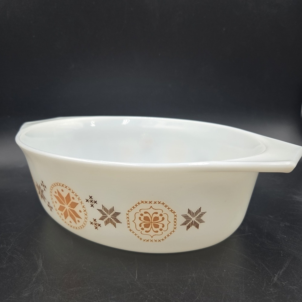 Vintage Pyrex Town & Country 1.5 Qt 043 Casserole Dish No Lid Grandmacore USA